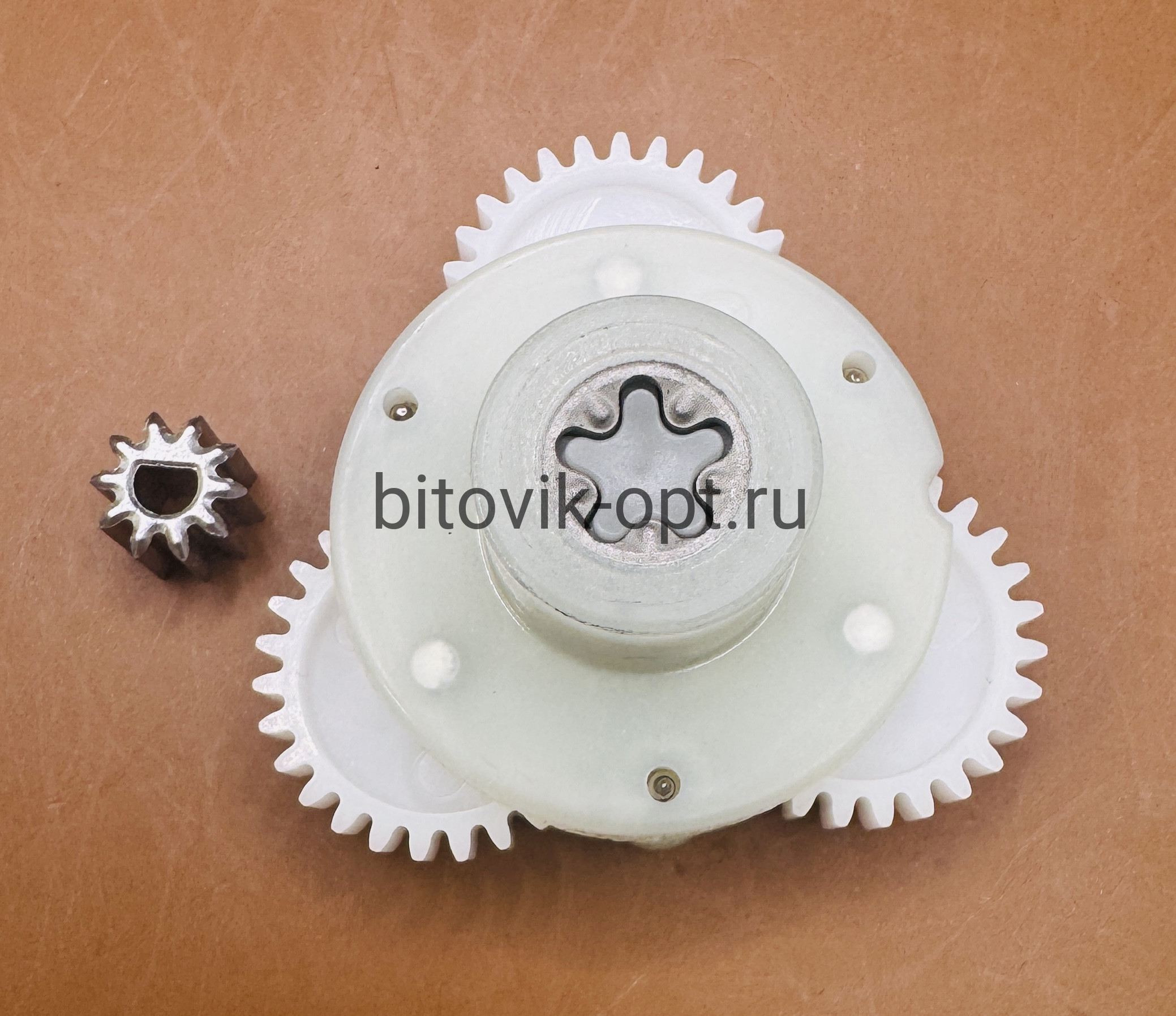 Мини редуктор с комплектом шестеренок Vitek, Skarlett