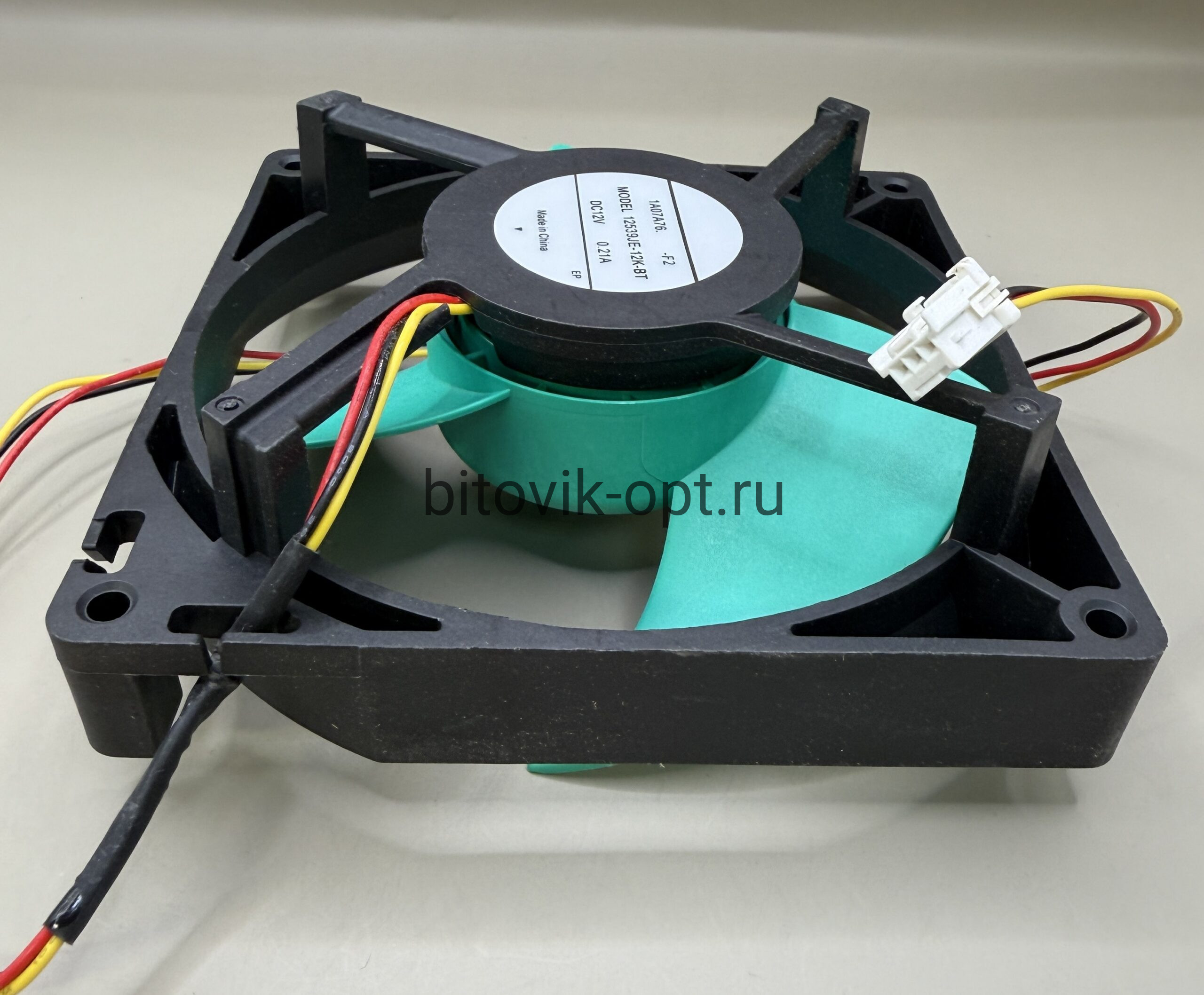 Вентилятор обдува 12539JE-12K-BT 12V холодильник Haier Panasonic 125*125 толщ. общая 3.9мм — изображение 2